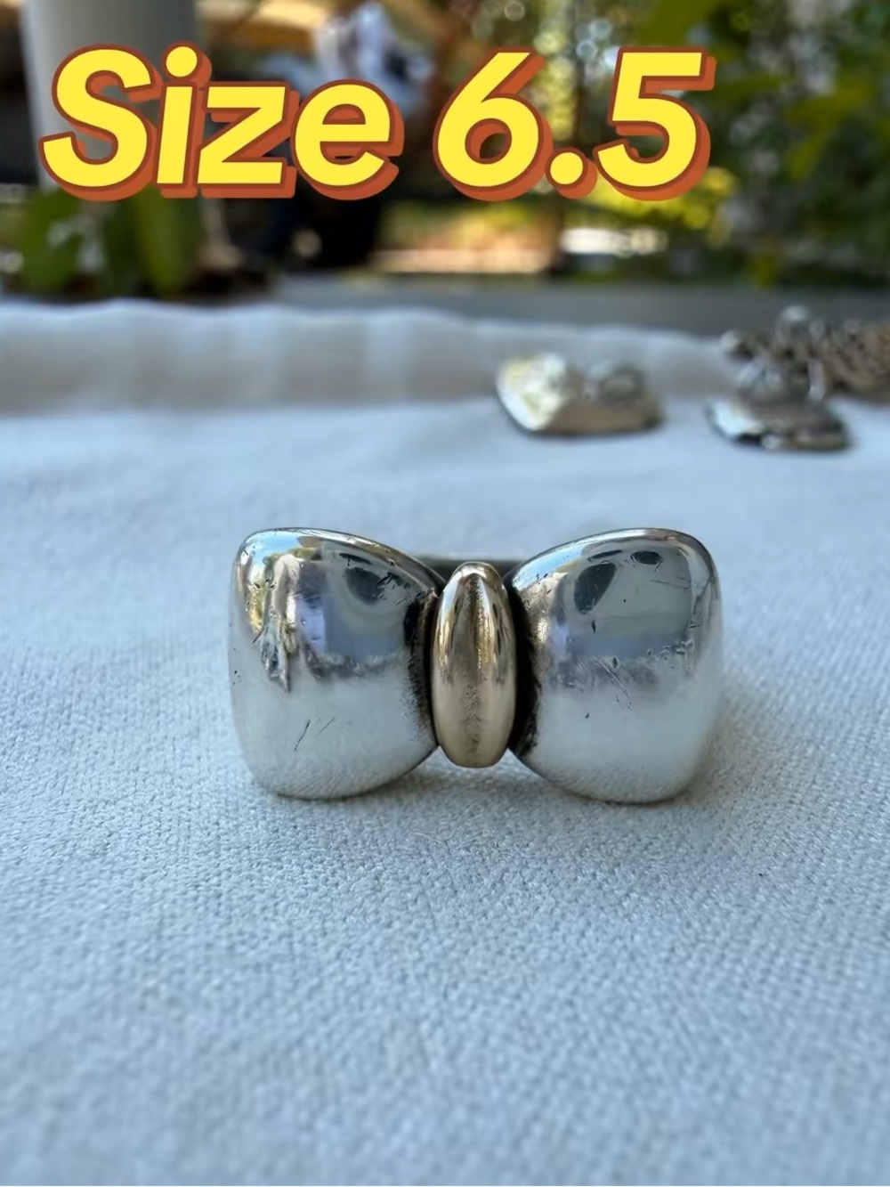 James Avery retired bow ring